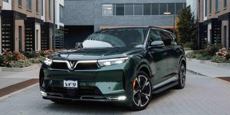 VinFast Ra Mắt VF 9 Tại Mỹ Sau Thời Gian Trì Hoãn: Cột Mốc Mới Của Ngành Ô Tô Việt Nam