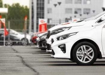 Vietnam’s Auto Ownership Triples in 13 Years: A Growing Market for Cars