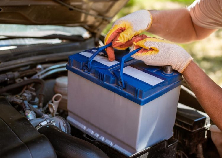 Những Điều Cần Lưu Ý Khi Chọn Ắc Quy Xe Hơi Tại Việt Nam